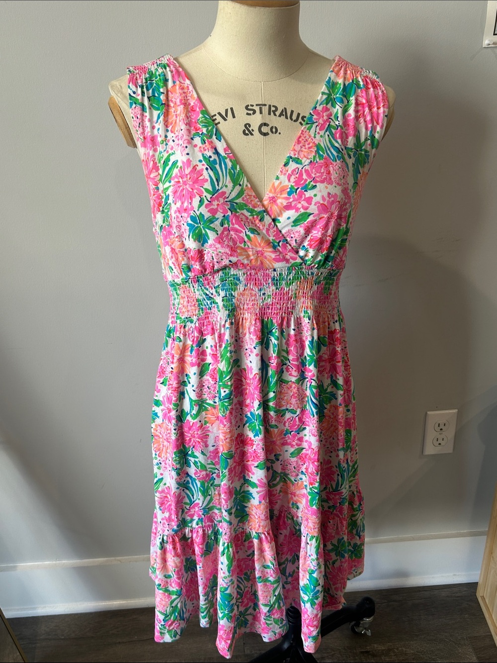 Lilly Pulitzer Pink Floral V-Neck Tiered Mini Dress - Picture 3 of 5
